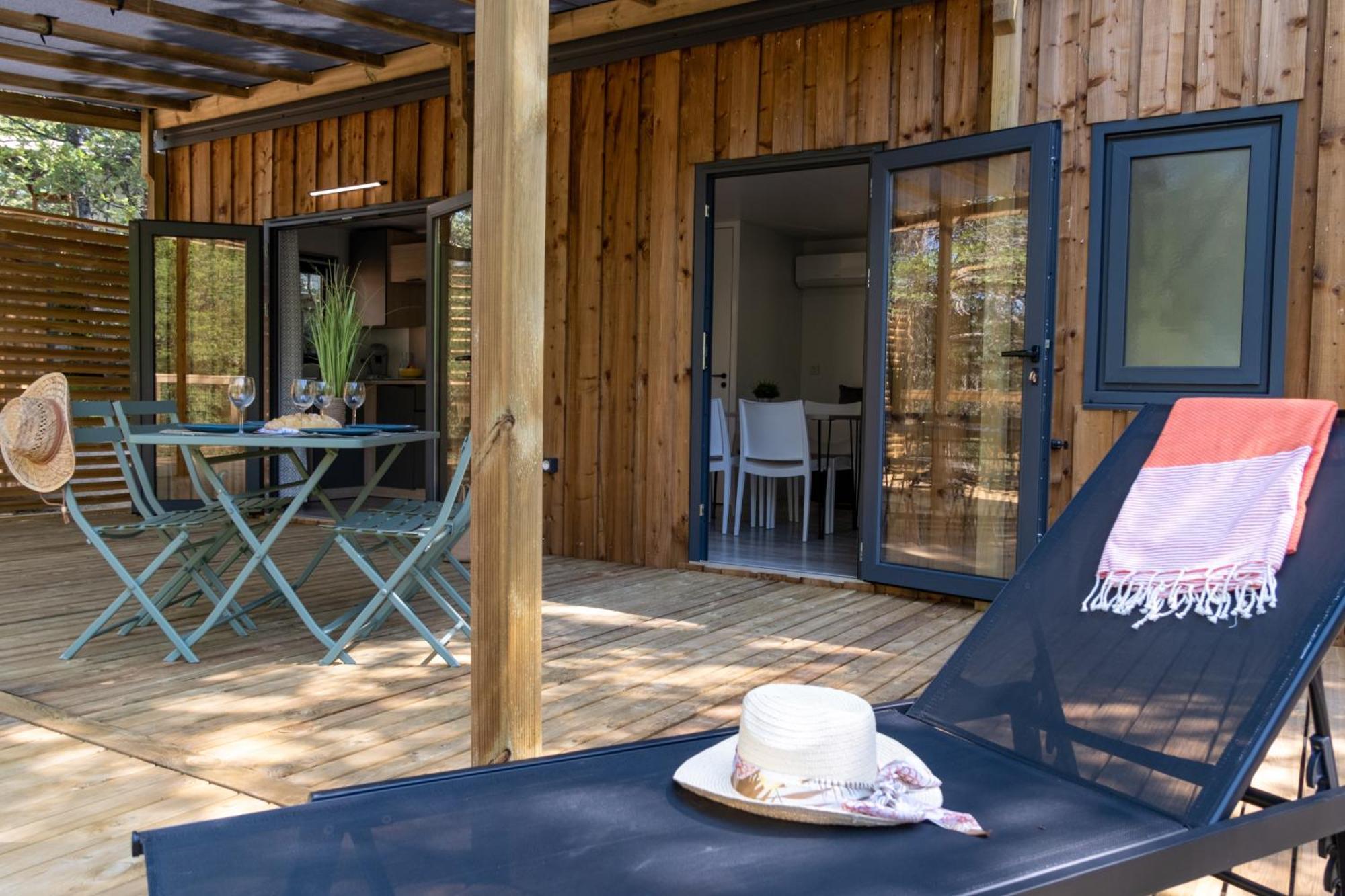 Les Restanques Lodge *